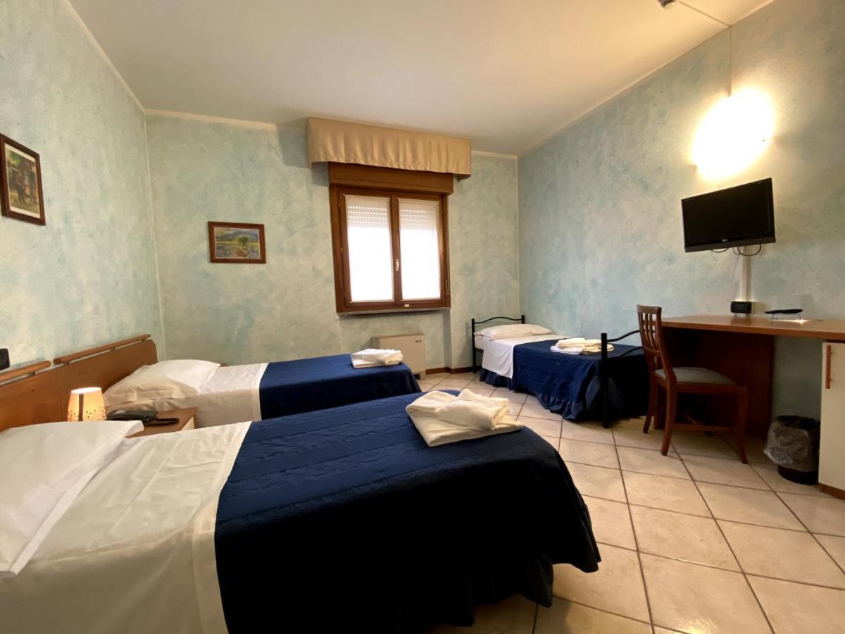 Sole Della Franciacorta - Hotel & Restaurant Capriolo Bagian luar foto