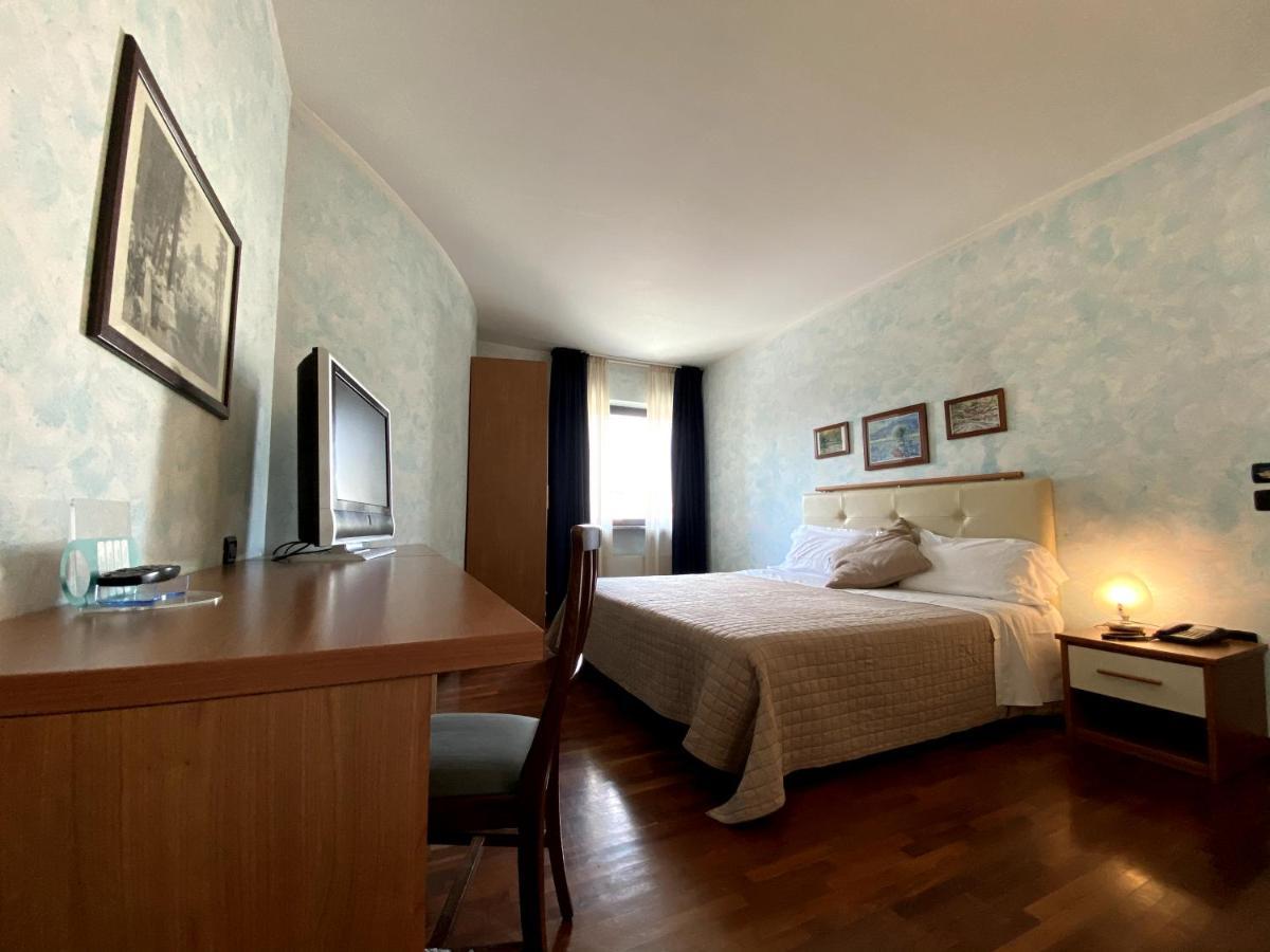 Sole Della Franciacorta - Hotel & Restaurant Capriolo Bagian luar foto