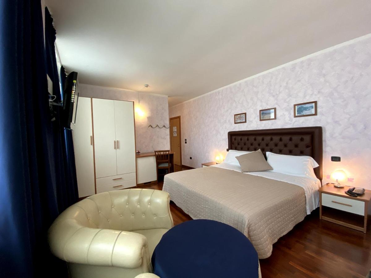 Sole Della Franciacorta - Hotel & Restaurant Capriolo Bagian luar foto